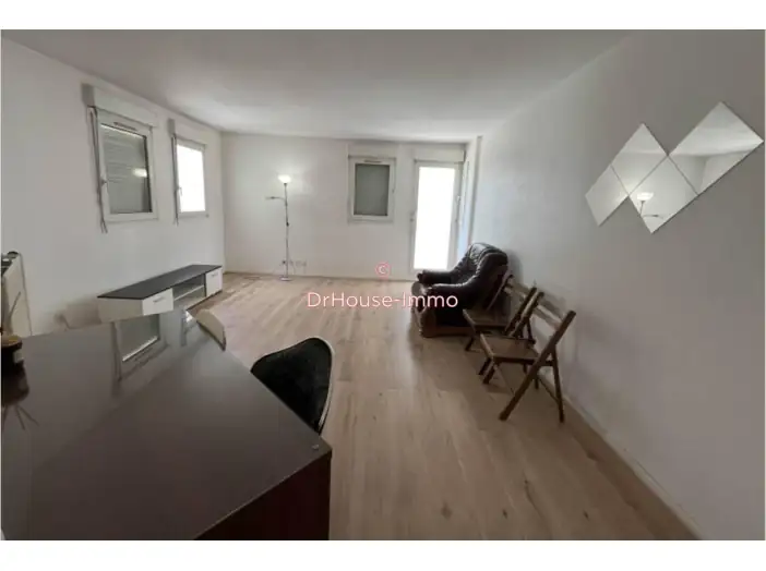 Appartement 2 pièces de 56 m² - Cergy (95000)