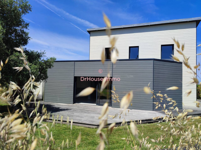 Maison de 177m² - 6 pièces