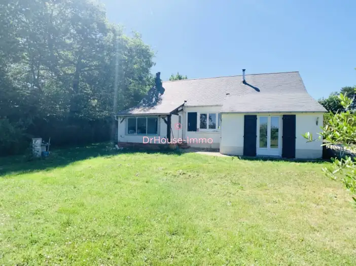 Maison 4 pièces de 74 m² - Montcresson (45700)