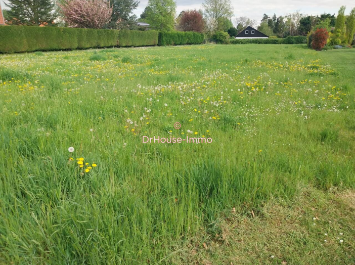 Terrain de 1101m²