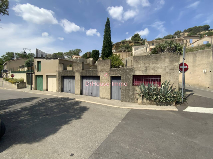 Parking / Box de 130m²