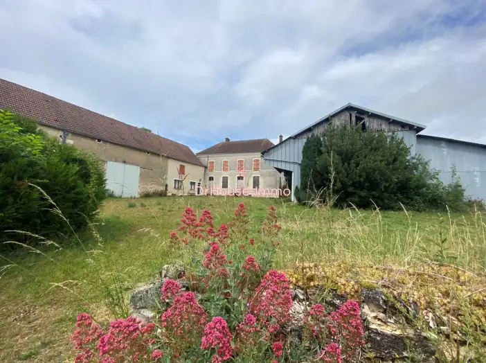 Maison 5 pièces de 131 m² - Taingy (89560)