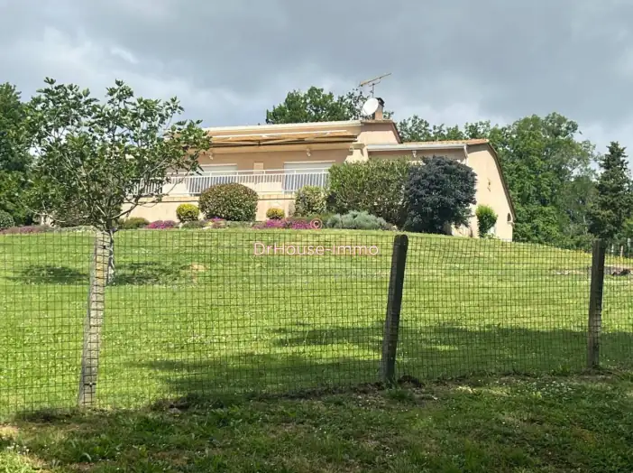 Maison 6 pièces de 125 m² - Bergerac (24100)