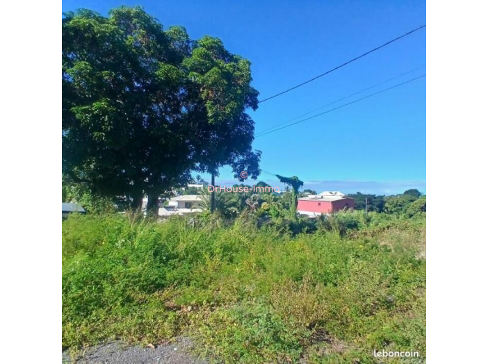 Terrain de 327m²