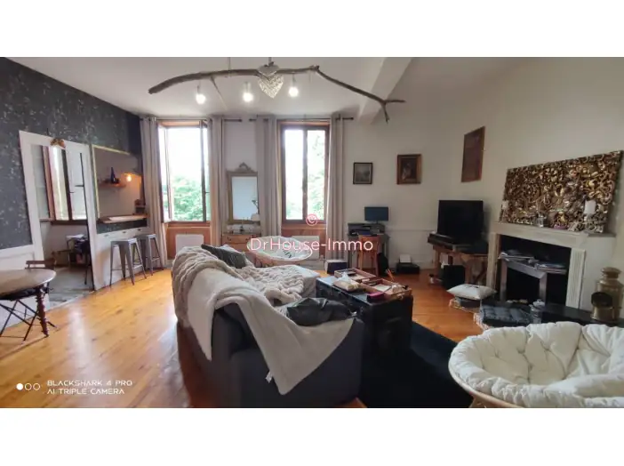 Maison 5 pièces de 200 m² - Caudrot (33490)