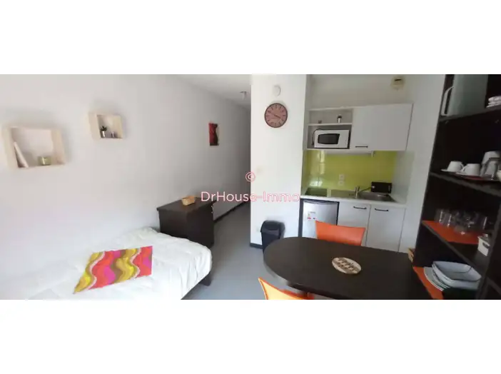 Appartement 1 pièce de 18 m² - Nîmes (30000)