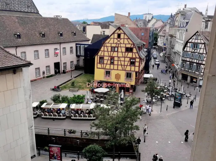 Appartement 4 pièces de 140 m² - Colmar (68000)