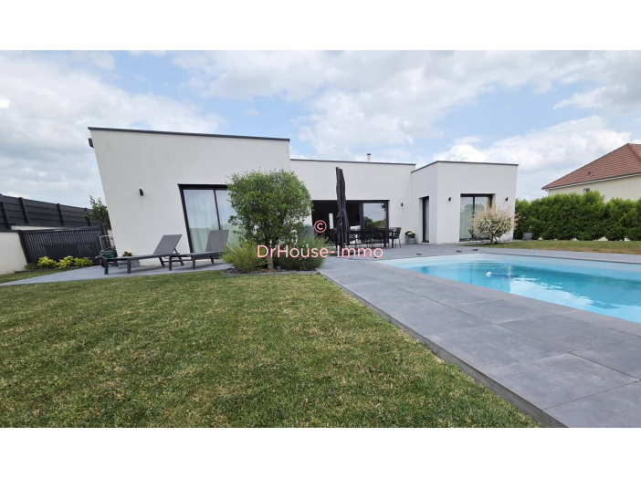 Maison de 176m² - 7 pièces