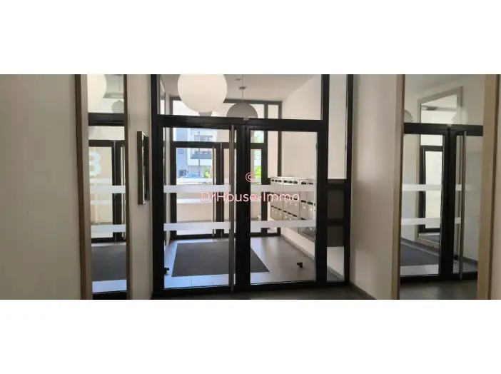 Image des la section Servies