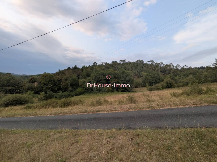 Terrain de 4690m²