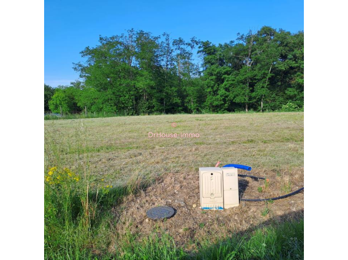 Terrain de 1999m²