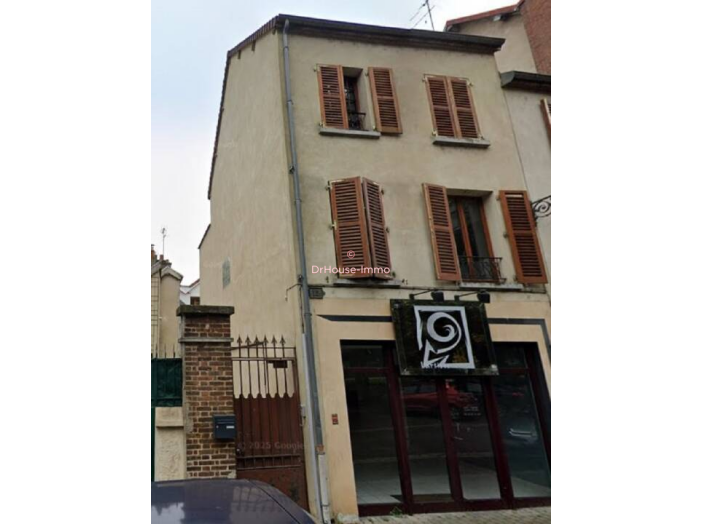 Immeuble de 165m²