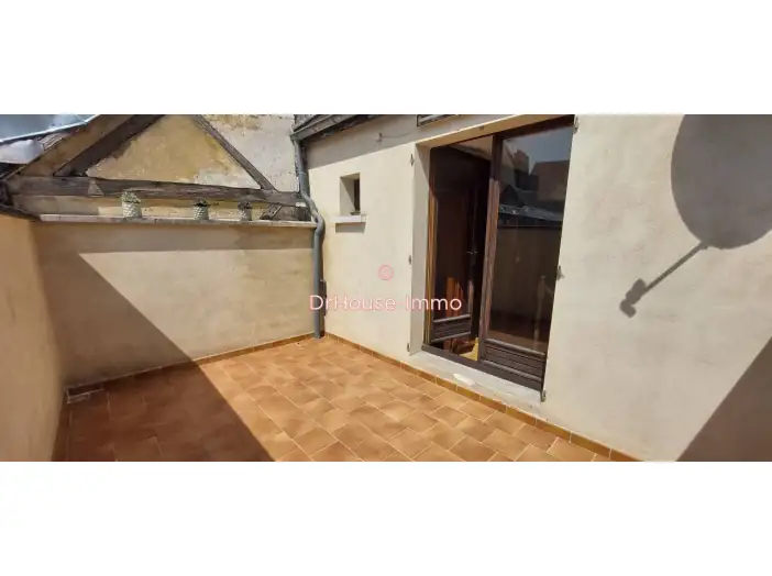 Immeuble de 157 m² - Troyes (10000)