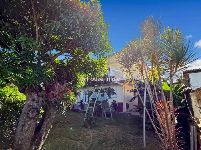 Maison de 217m² - 9 pièces