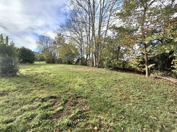 Terrain de 750 m² - Saint-Loup (50300)