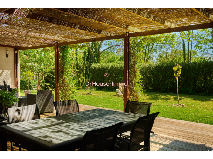 Maison de 183m² - 7 pièces