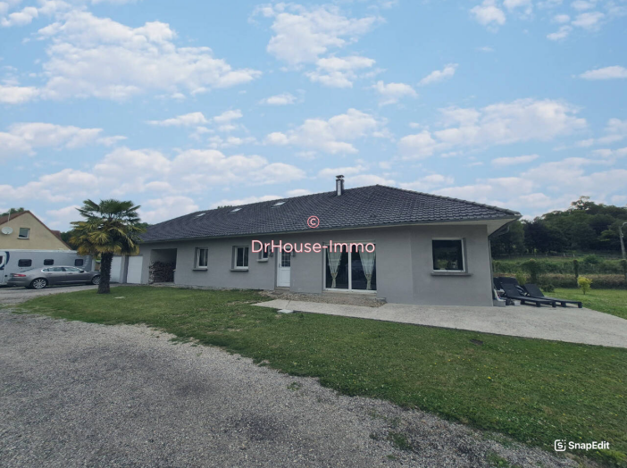 Maison de 166m² - 8 pièces