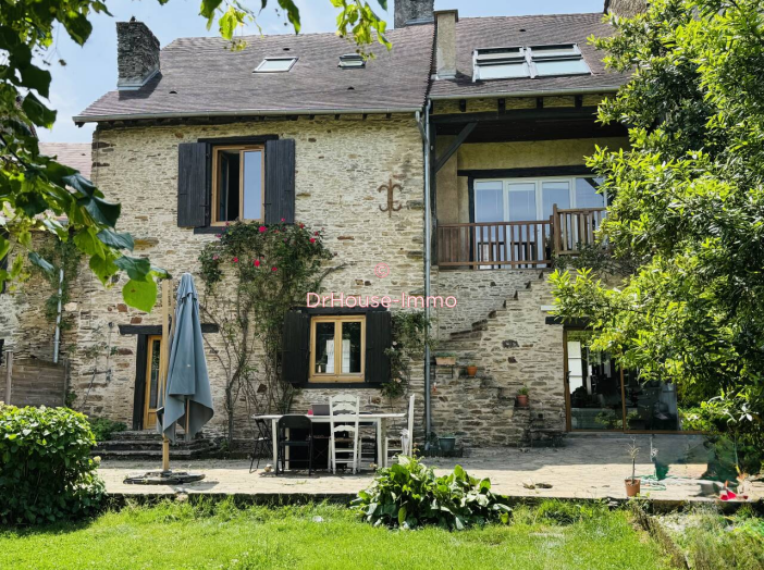 Maison de 165m² - 8 pièces
