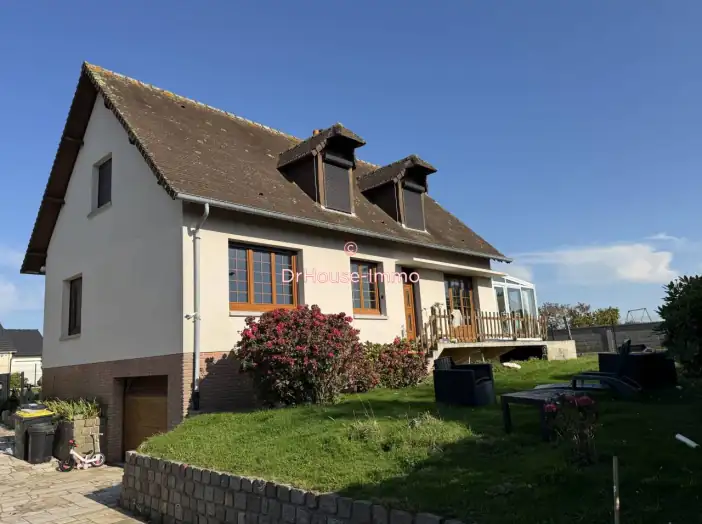 Maison 5 pièces de 154 m² - Petit-Caux (76630)