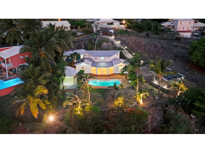 Maison de 188m² - 8 pièces