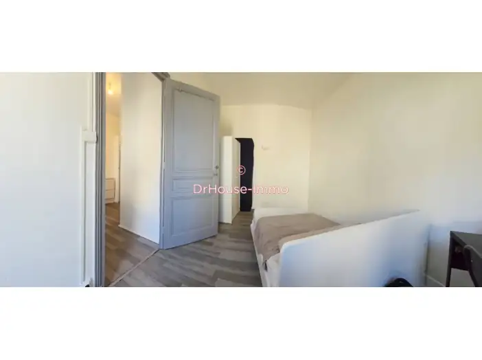 Appartement 2 pièces de 25 m² - Saint-Étienne (42100)