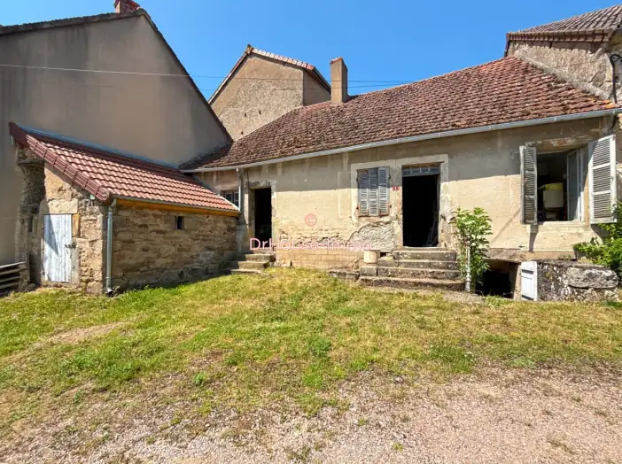 Maison 2 pièces de 100 m² - Viévy (21230)