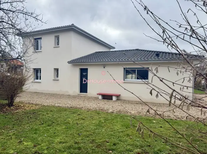 Maison 7 pièces de 156 m² - Chancelade (24650)