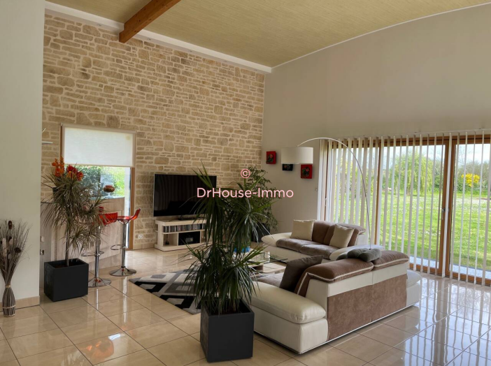 Maison de 236m² - 7 pièces