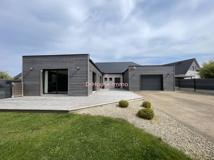 Maison de 200m² - 8 pièces