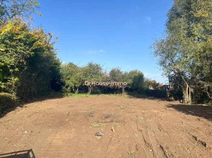 Terrain de 1 100 m² - Labeuvrière (62122)