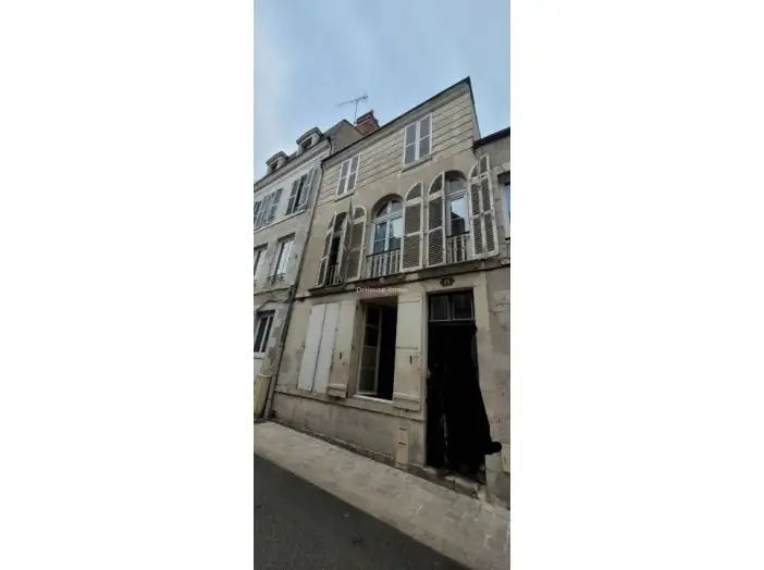 Appartement 1 pièce de 25 m² - Orléans (45000)