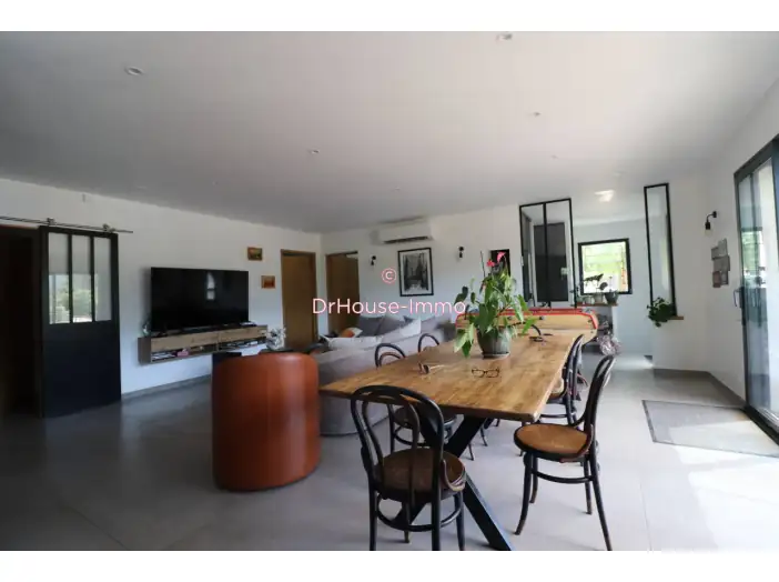 Maison 6 pièces de 120 m² - Sainte Lucie de Porto Vecchio (20144)