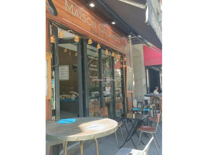 Commerce 3 pièces de 80 m² - Marseille (13004)