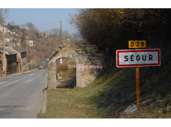 Terrain de 951m²