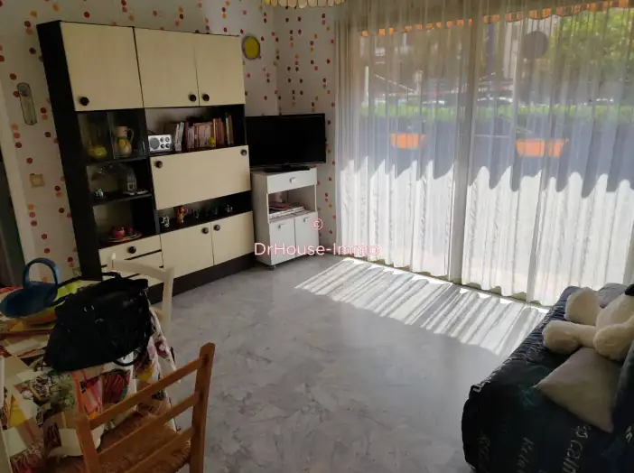 Image des la section Servies