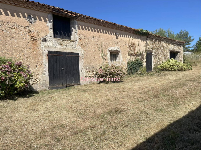 Maison de 350m² - 4 pièces