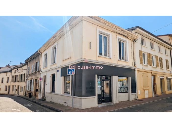 Immeuble de 82m² - 5 pièces