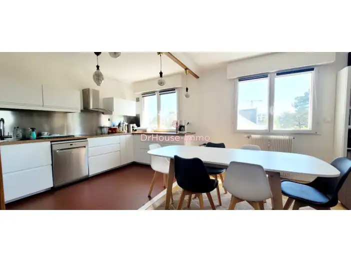 Appartement 4 pièces de 90 m² - Nantes (44300)