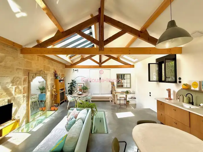 Appartement 5 pièces de 129 m² - Bordeaux (33000)