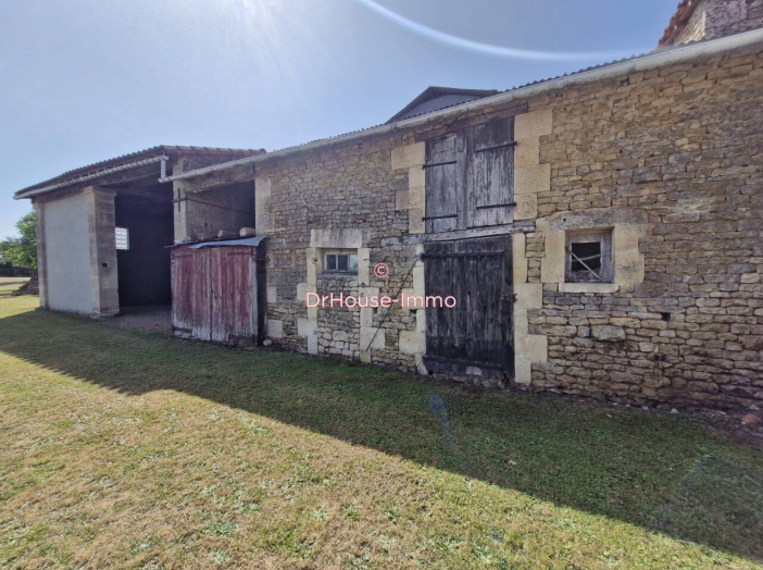 Terrain de 1587m²