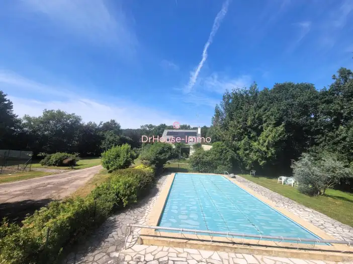 Maison 6 pièces de 147 m² - Roz-sur-Couesnon (35610)