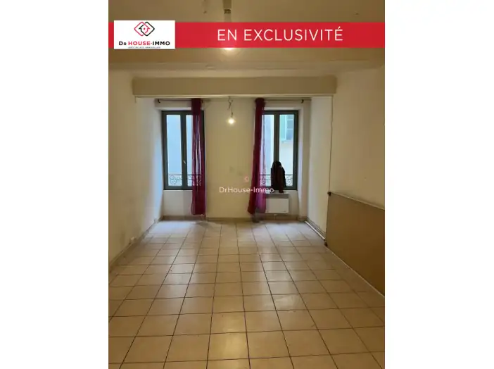 Appartement 2 pièces de 34 m² - Toulon (83000)