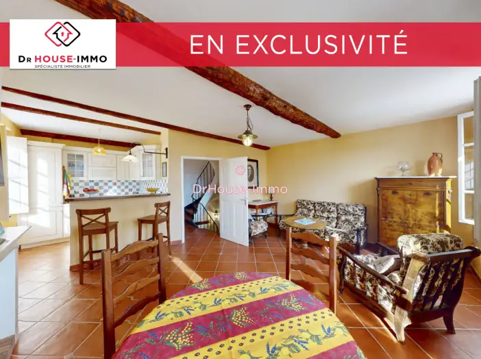 Maison 5 pièces de 105 m² - La Garde-Freinet (83680)