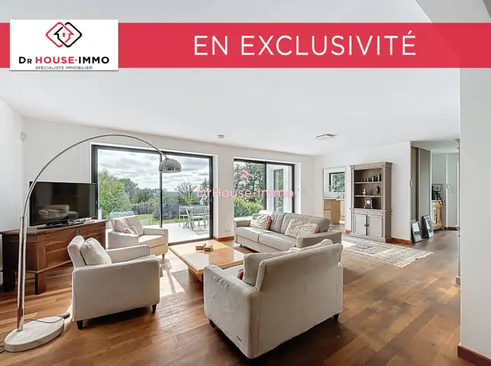 Maison 6 pièces de 139 m² - Vannes (56000)