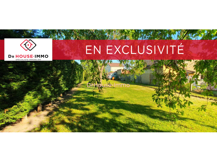 Terrain de 690m²