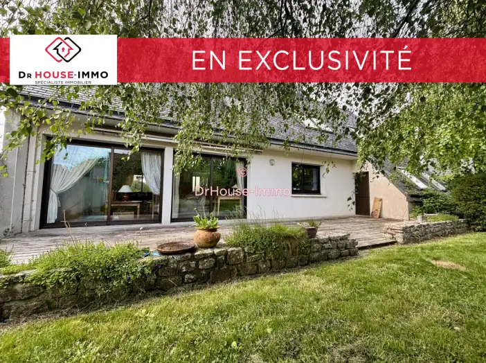 Maison 7 pièces de 180 m² - Lesneven (29260)