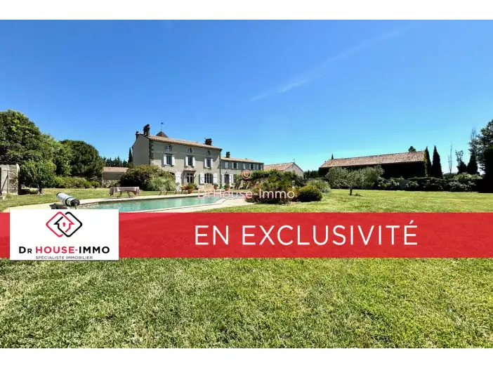 Bien immobilier 10 pièces de 365 m² - Carcassonne (11000)
