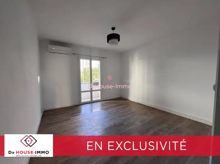 Appartement 3 pièces de 62 m² - Marseille (13004)
