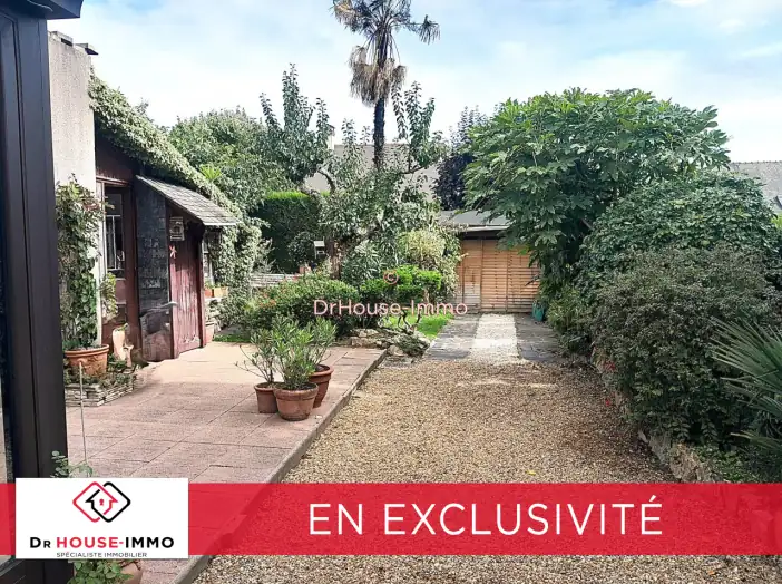 Maison 7 pièces de 177 m² - Angers (49100)