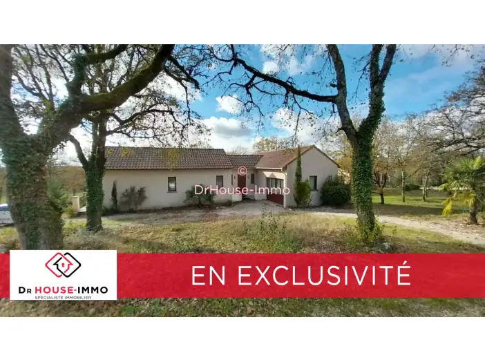 Maison 4 pièces de 132 m² - Esclauzels (46090)